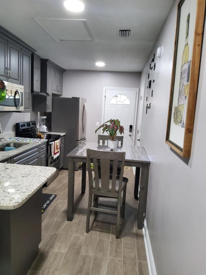 Beautiful Apartment Close To Everything Tampa Bagian luar foto